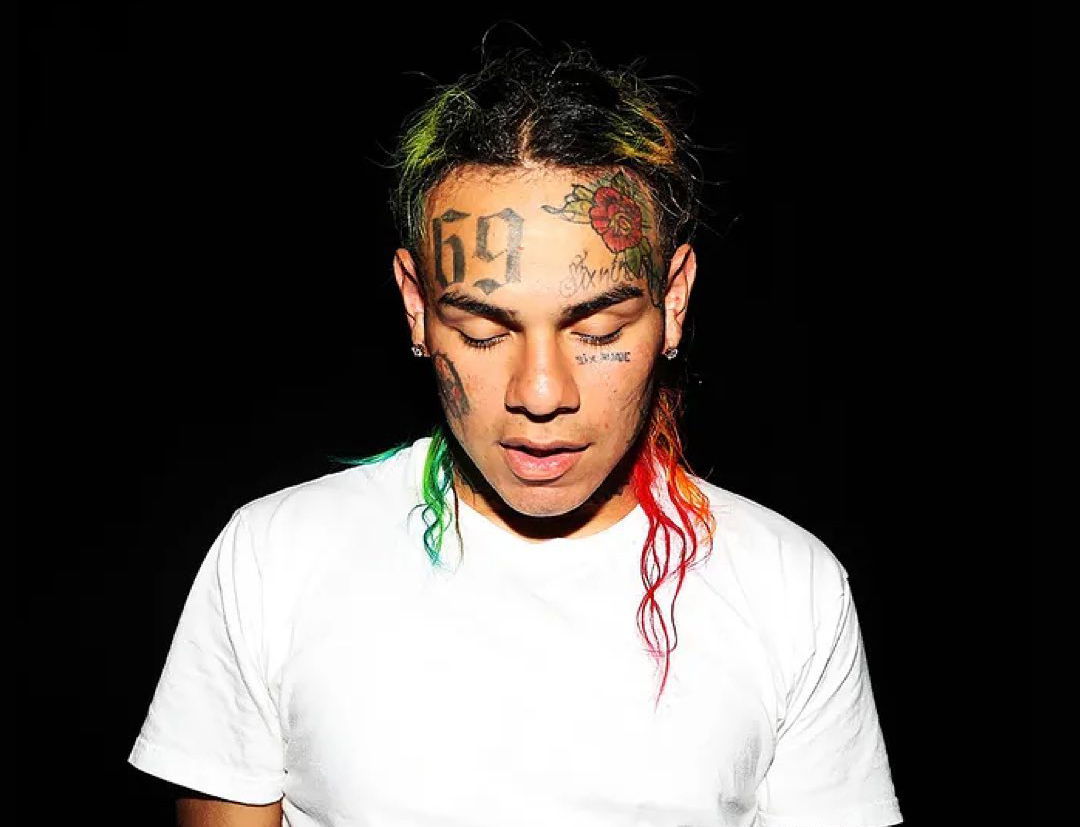 RAPPER 6IX9INE 於杜拜夜店襲擊駐場 DJ 目擊者指駐場 DJ 沒有播放 6IX9INE 音樂而被襲