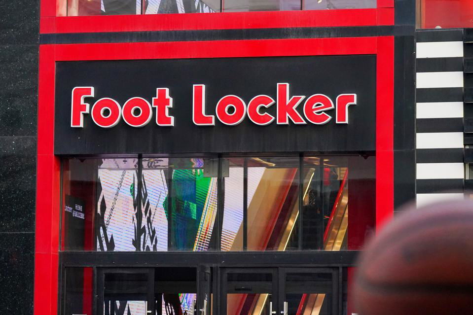 運動品牌零售商 FOOT LOCKER 預計將於 3 年內關閉 400 家門市