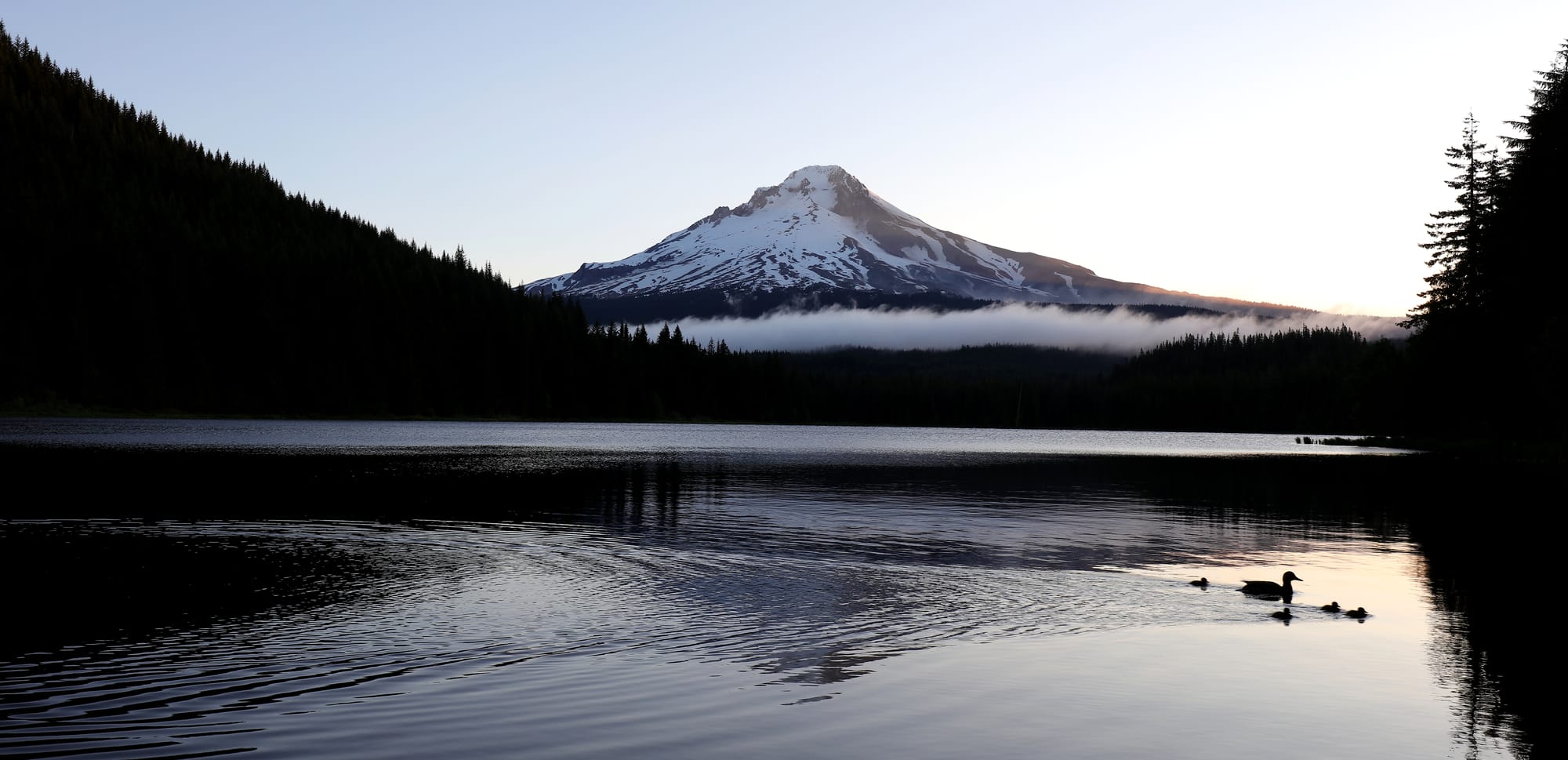 Trillium Lake - Mount Hood - Oregon - Earth's Wild Wonders