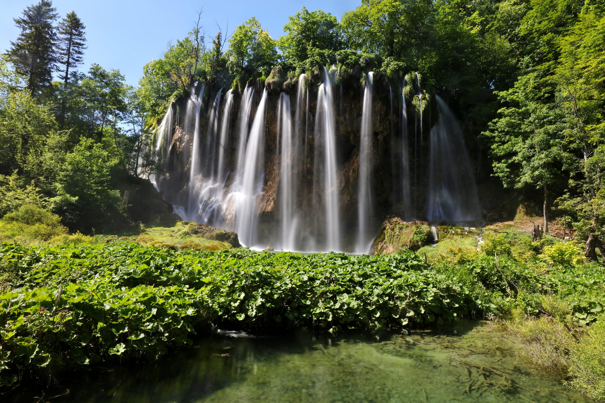 Galovac Waterfall - Plitvice Lakes National Park - Upper Lakes - Earth ...