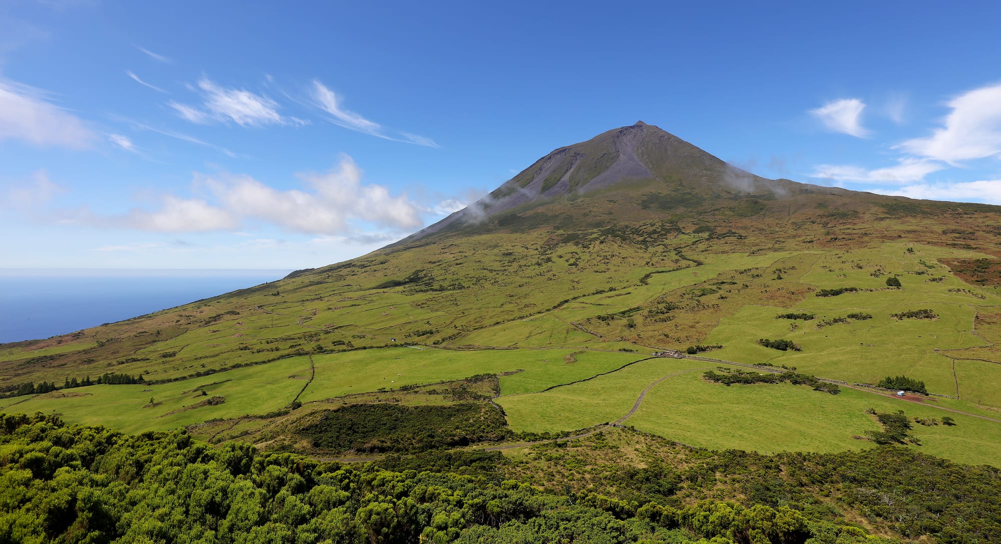 Ponta do Pico - Pico - Azoren - Portugal - Earth's Wild Wonders