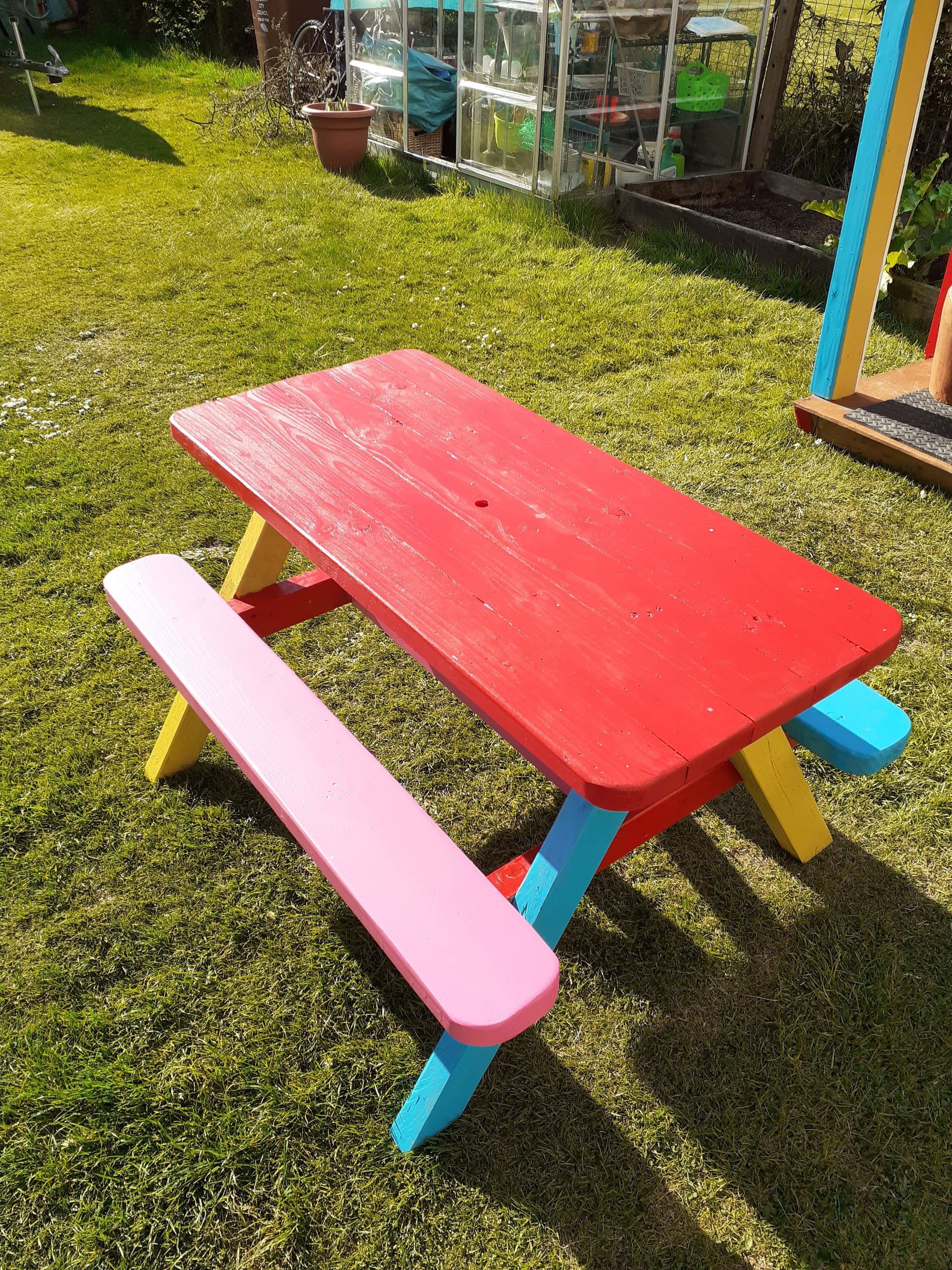 Recycled timber into kids picnic bench