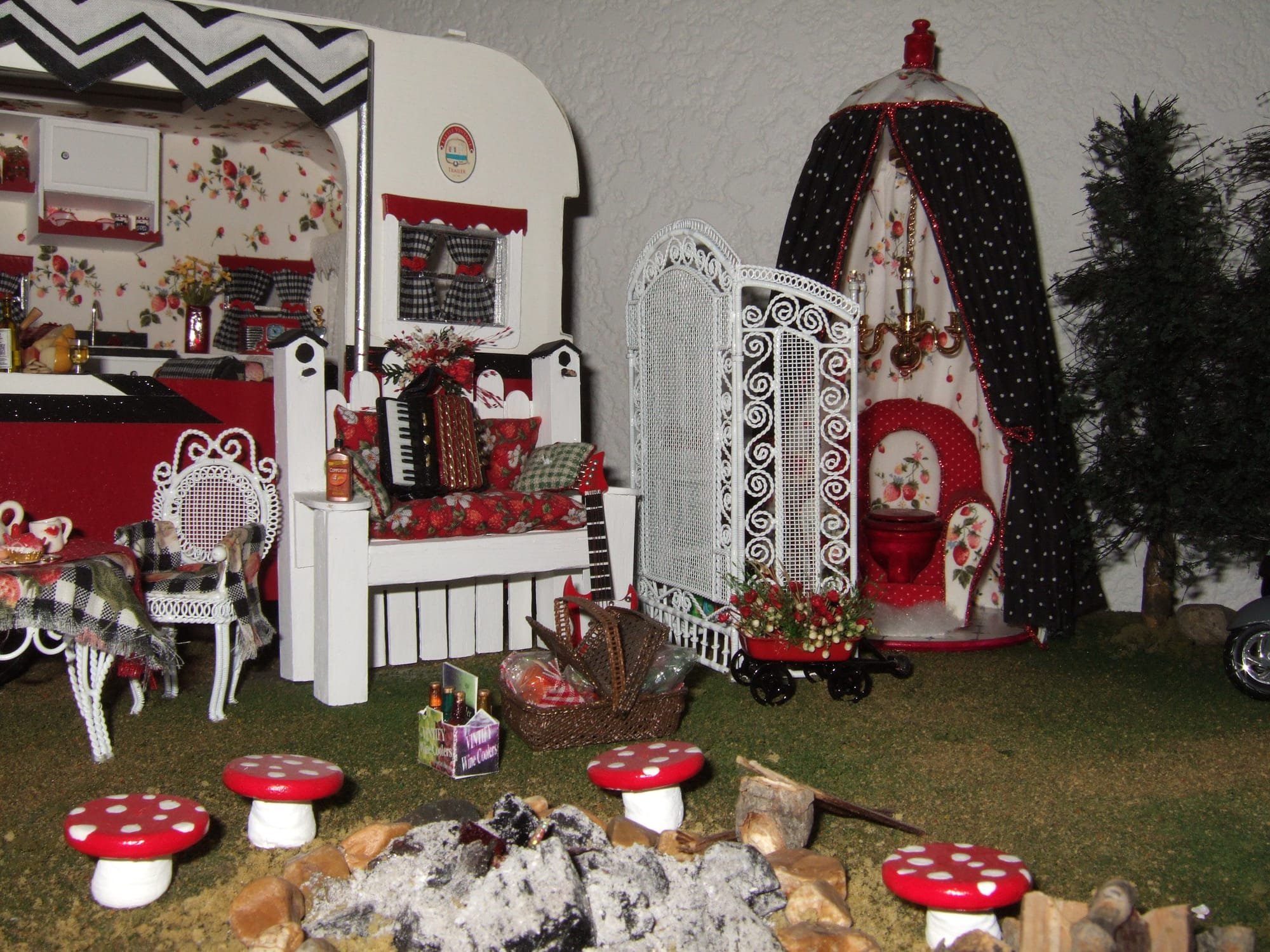 Third Place - Dollhouses