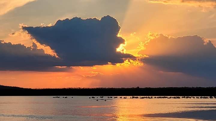 Apus de soare pe lacul Somova