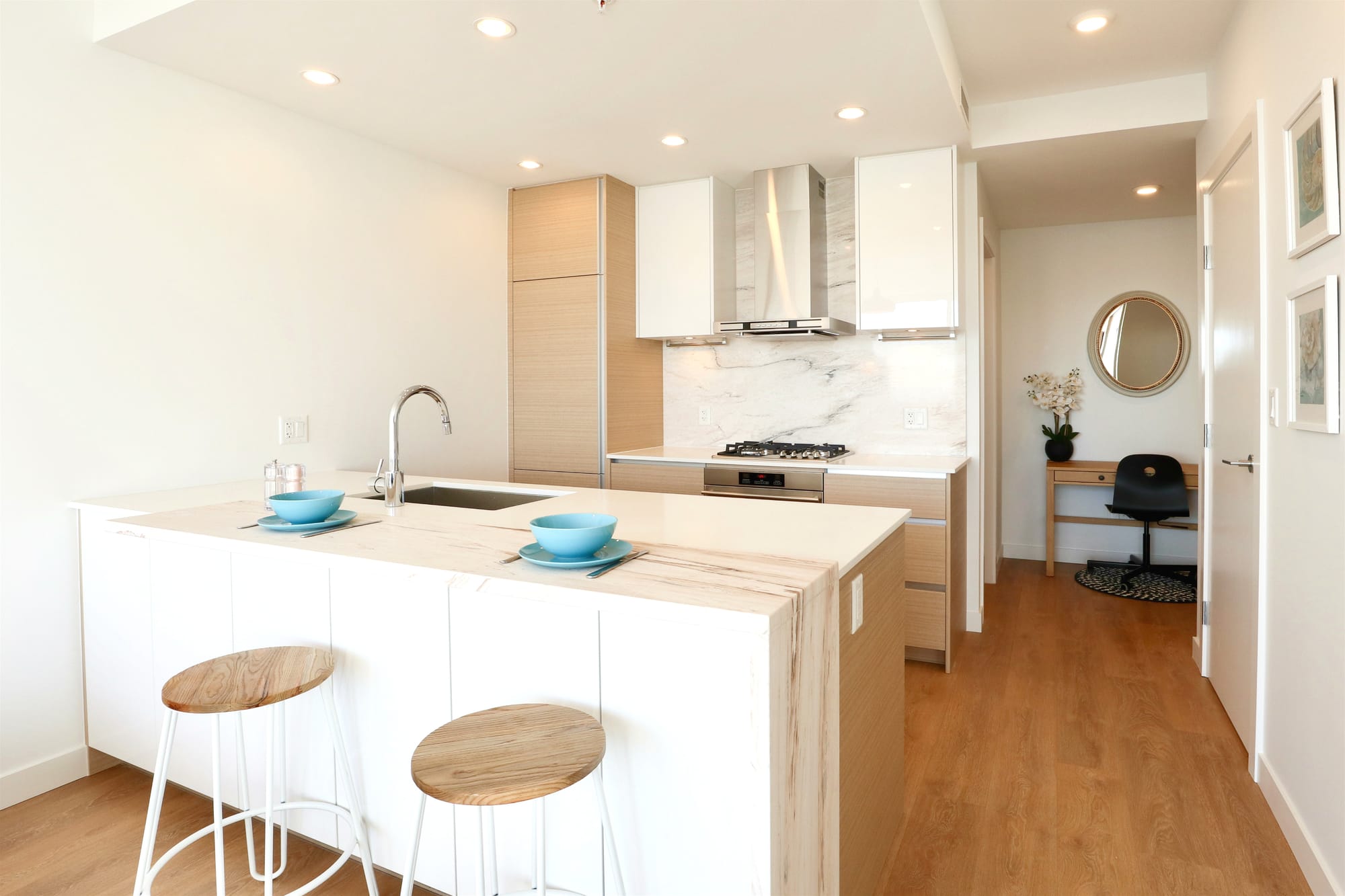 J.M. Property Management Ltd. Furnished luxury rentals