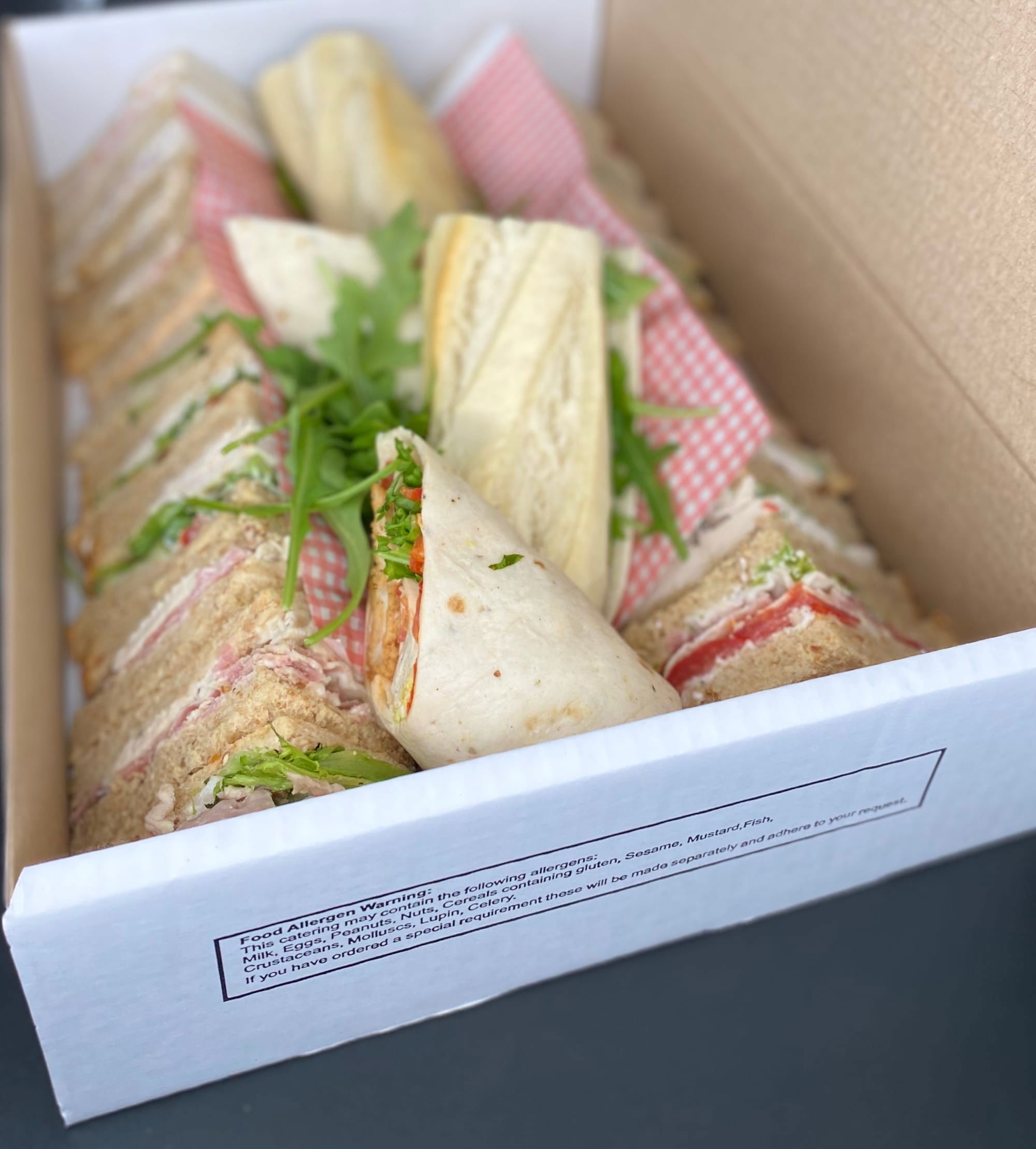 The classic sandwich platters box