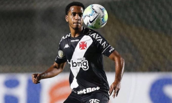 Zagueiro Miranda, do Vasco, é flagrado no doping pela Conmebol.