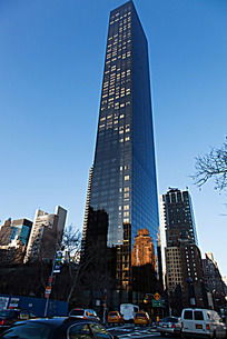 New York City legislation requires building glass to be "Good for Birds"