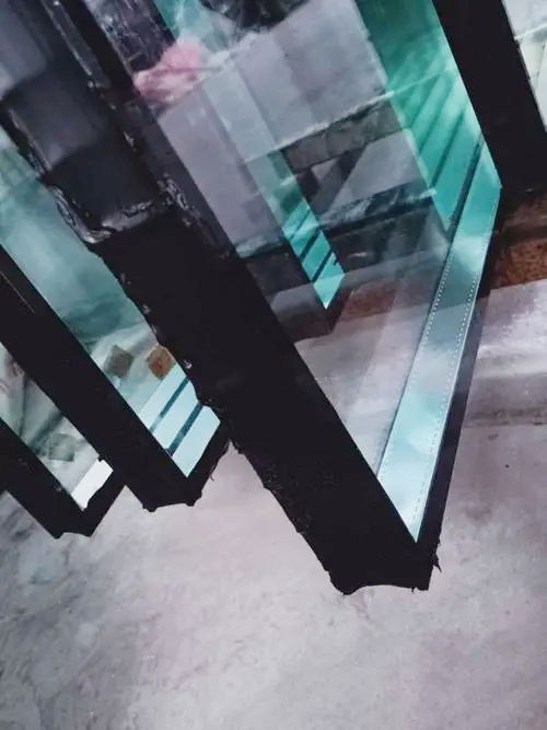 Analysis of quality identification and quality control ways of insulating glass