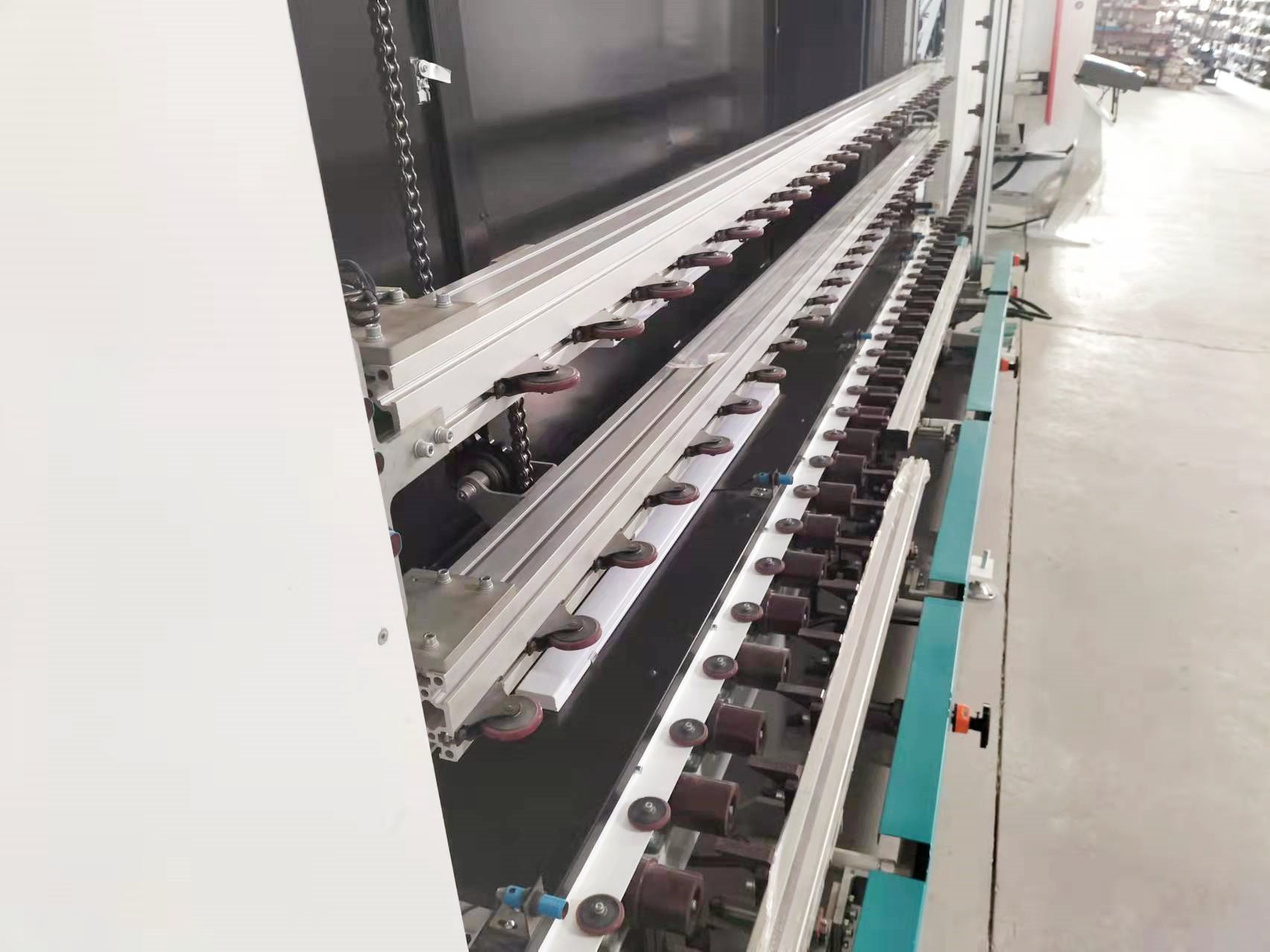 The special upper frame segment of automatic insulating glass production line