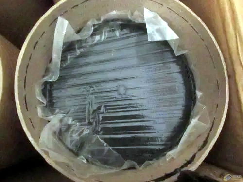Discussion on quality status and selection control of silicone sealant for insulating glass.