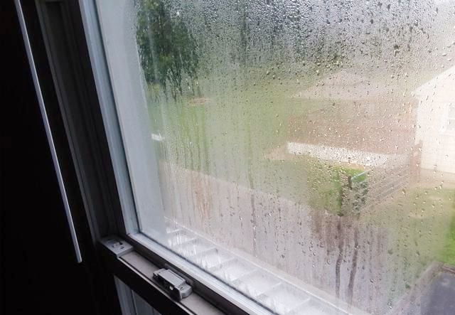 The cause analysis of insulating glass failure and The insulating glass production process control.