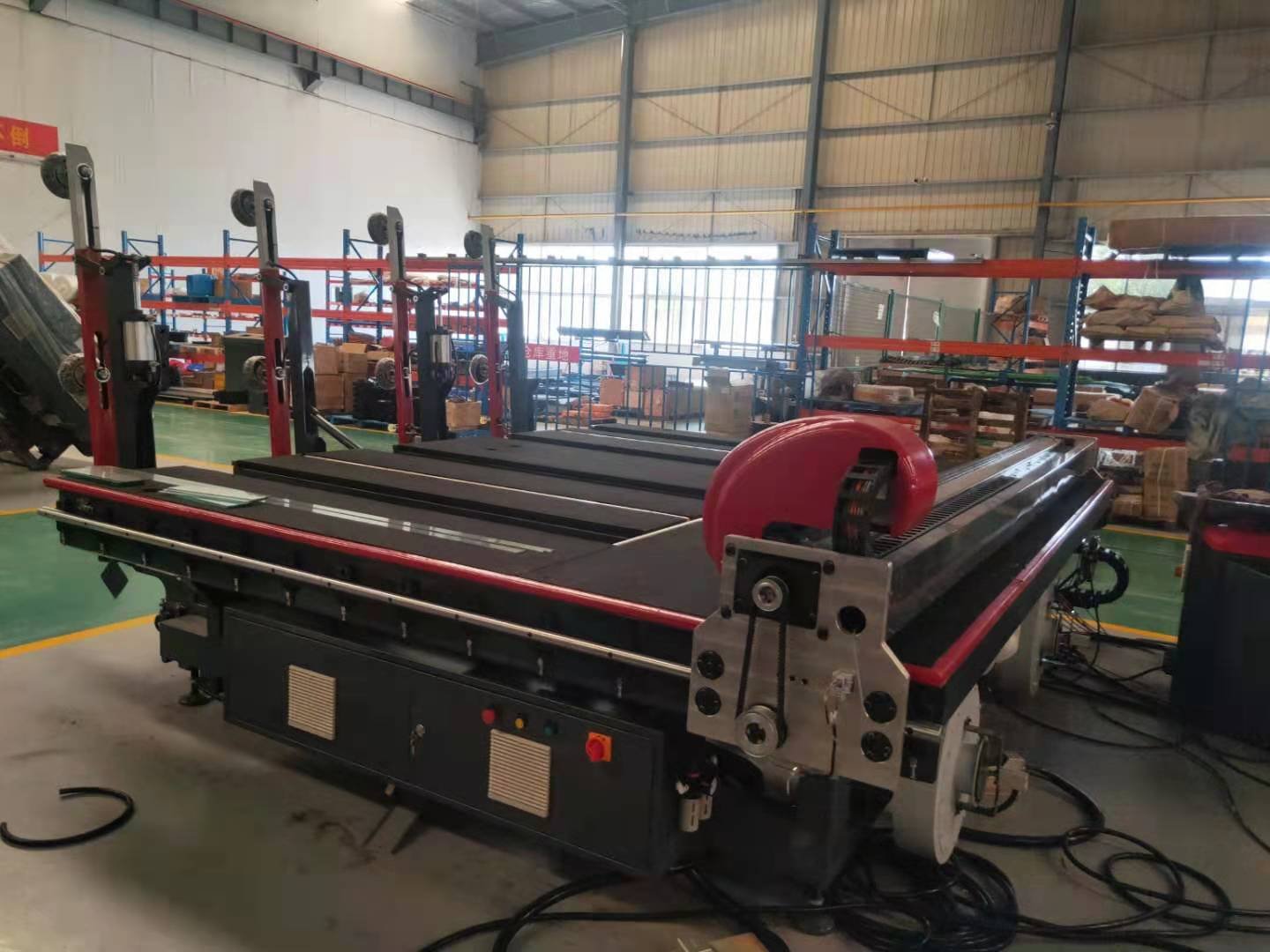 All-in-one Automatic Glass Cutting Equipment 4