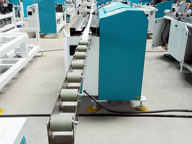The Extension Wheel Function of Insulating Glass Aluminum Strip Butyl Coating Equipment
