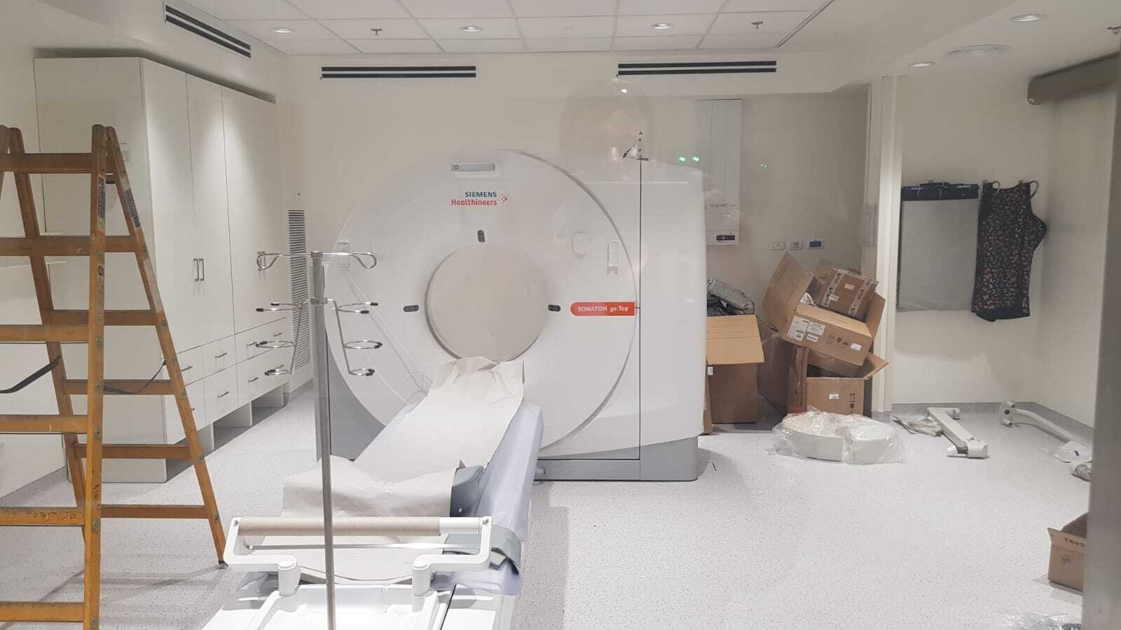 חדר CT במיון - מרכז רפואי העמק