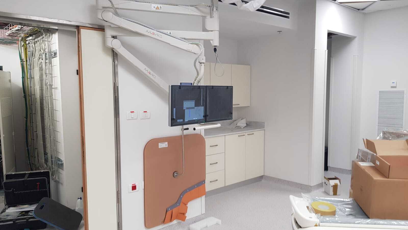 חדר CT ברנטגן - מרכז רפואי העמק