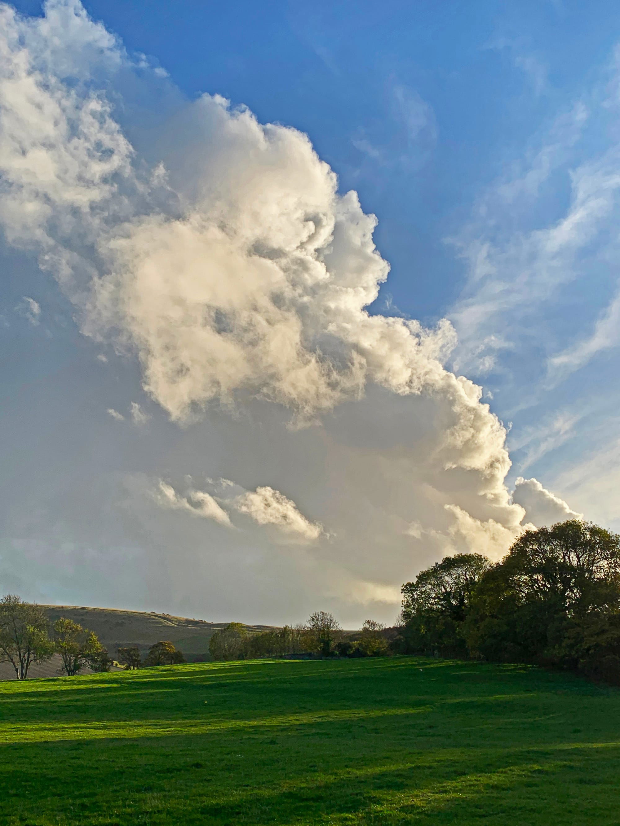 Lively Clouds. Beddingham, East Sussex