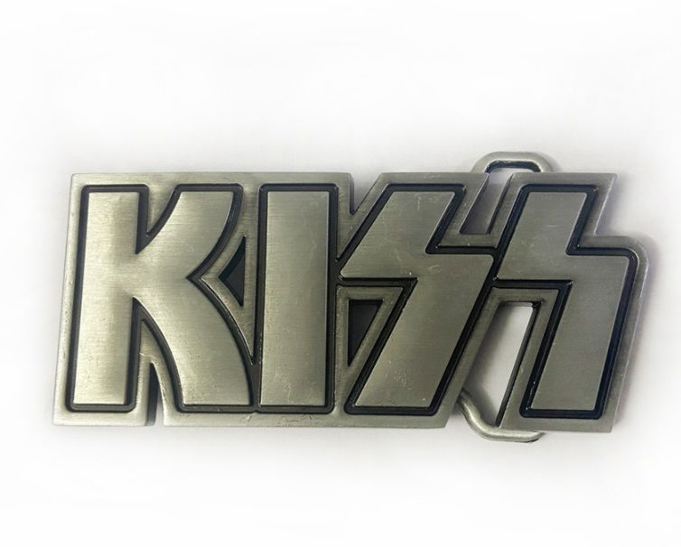 kiss-belt-buckle-phonecloud
