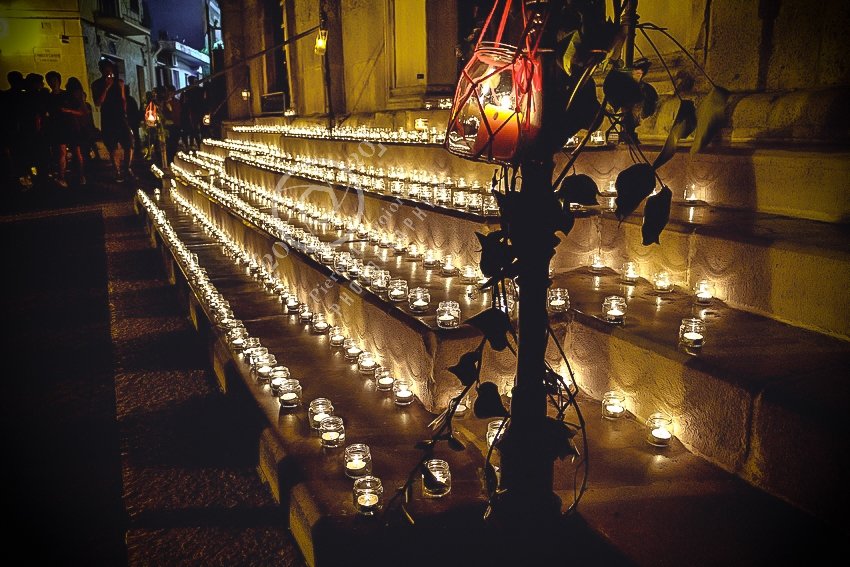 ASCOLI SATRIANO (FG): la notte delle candele
