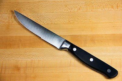Tips for Purchasing Stainless Steel Knives image