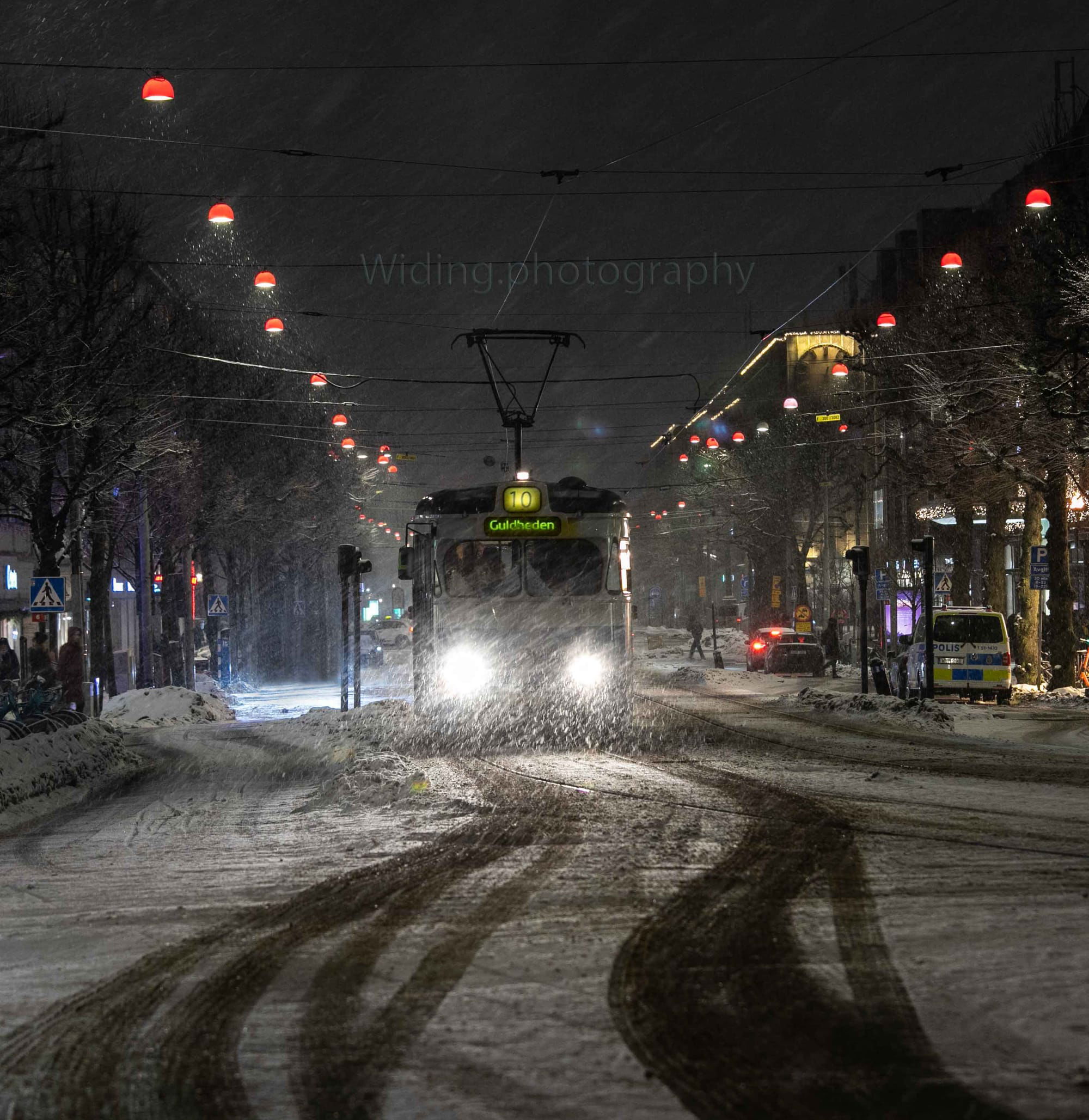 The City of Gothenburg, A snowy afternoon in December