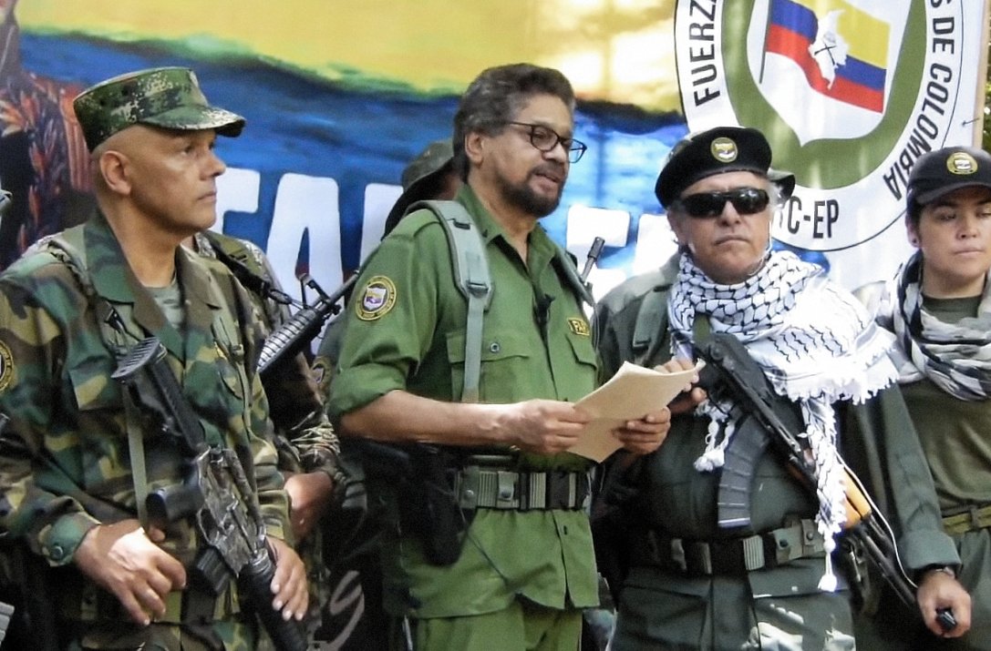 Os EUA podem retirar as extintas FARC da lista de grupos terroristas