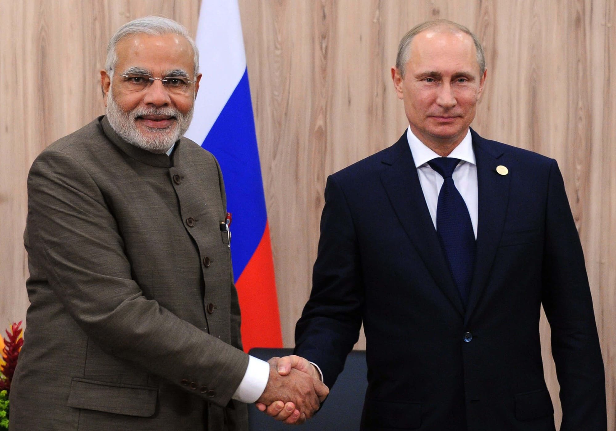 India pronta para contornar dólar no comércio com a Rússia