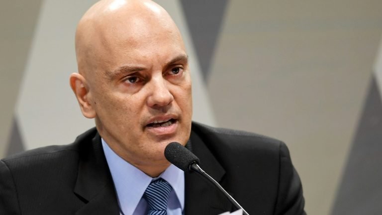 Moraes diz que TSE pode cassar registro de candidato que divulgar fake news