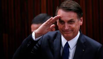 Bolsonaro quer gastar R$ 29 bi para baixar combustível sem mexer no lucro da Petrobras