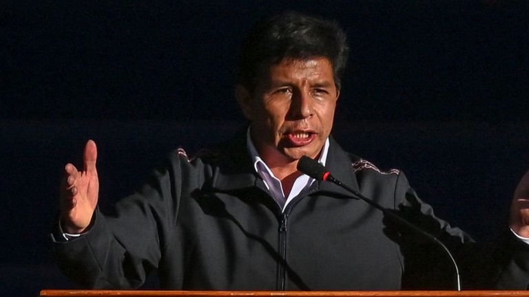 É uma vingança política contra mim": Pedro Castillo afirma inocência perante a Justiça peruana