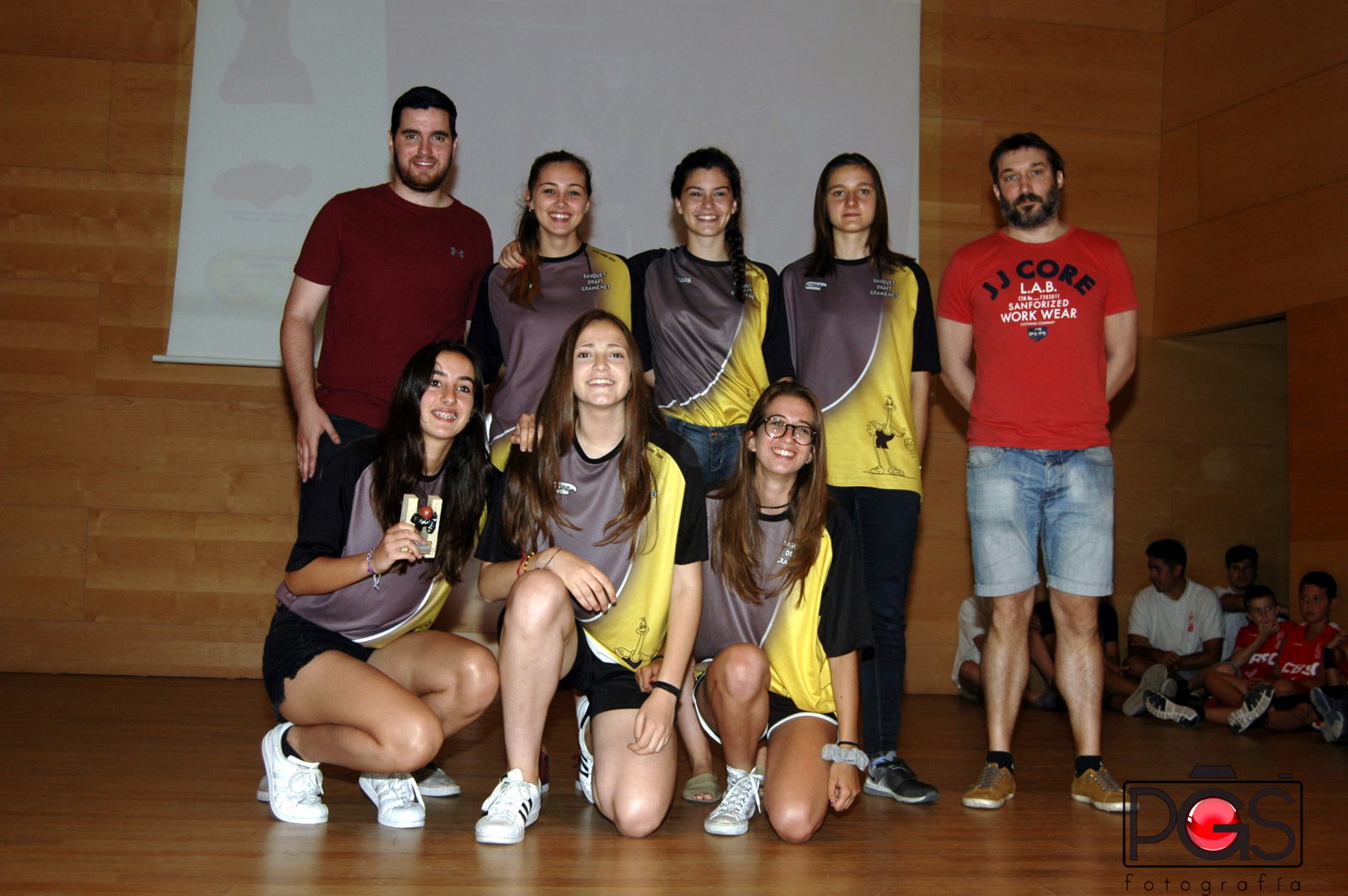 B. Draft Gramenet Groc -Infantil femení-: Campió nivell B1. Fase Regular