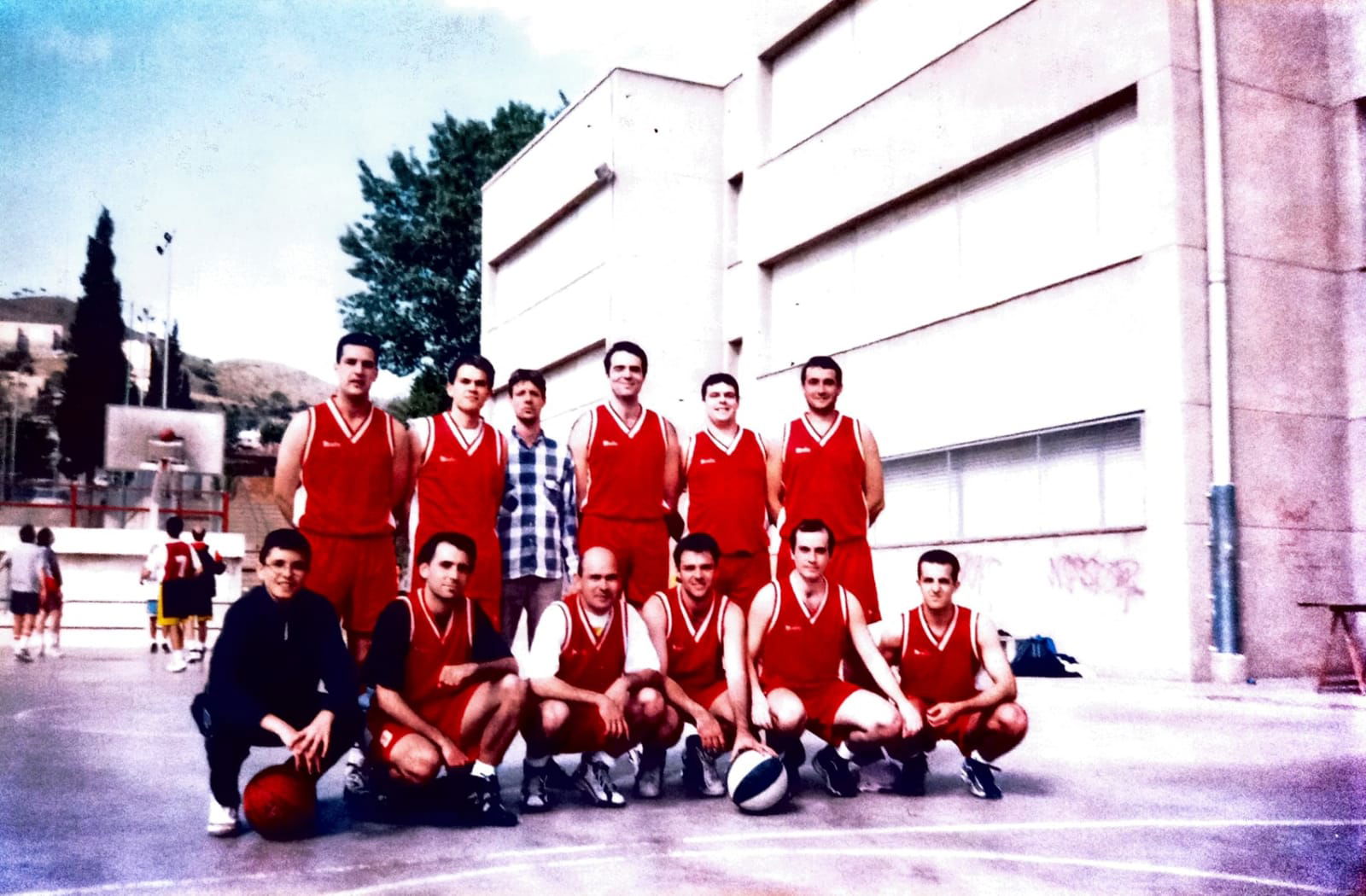 Segundos de posesión. El “multiclub”, el primer efecto del aprendizaje (la primera dirección técnica en APADA y Femení Santa Coloma) -Segunda parte-