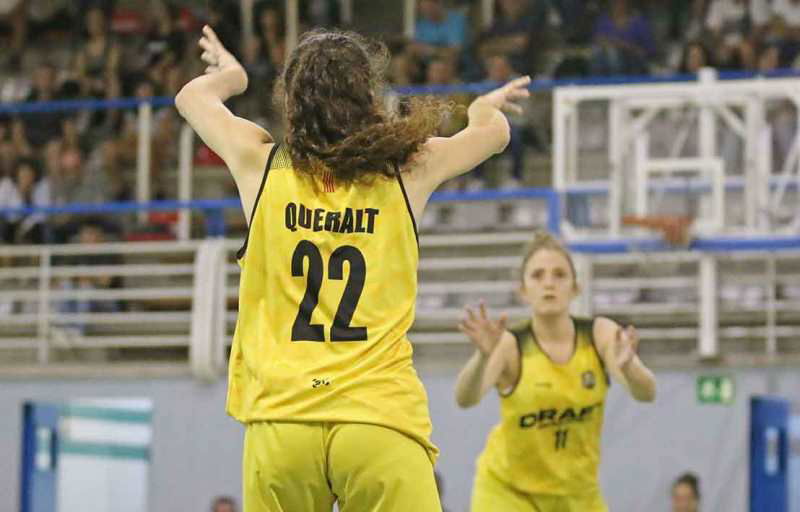 El duelo colomense de banquillos femenino es visitante en una jornada dispersa