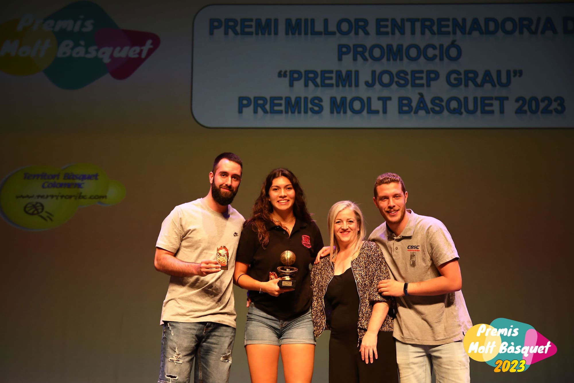 Premi Millor Entrenador Promocio Premi Josep Grau. Guanyador Didac Arredondo (CB Joventut Badalona) i Finalistes Daniel Martínez (CB Joventut Badalona)  i Andreea Cojocariu (Draft Gramenet)