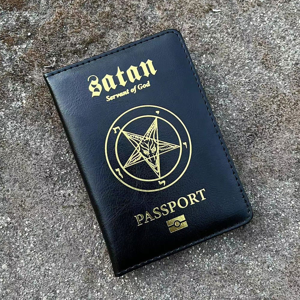 Capinha Passaporte Satan - R$ 60,00