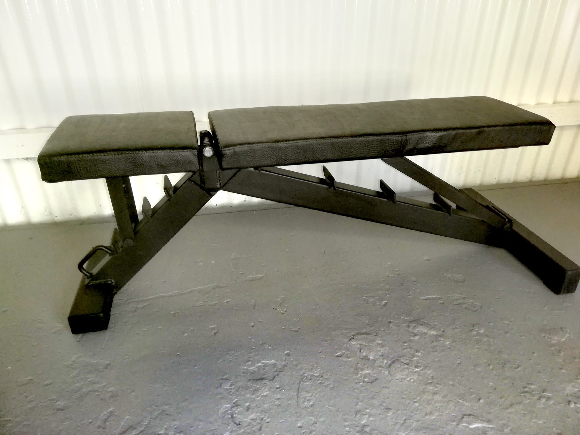 Adjustable Bench GAINZ