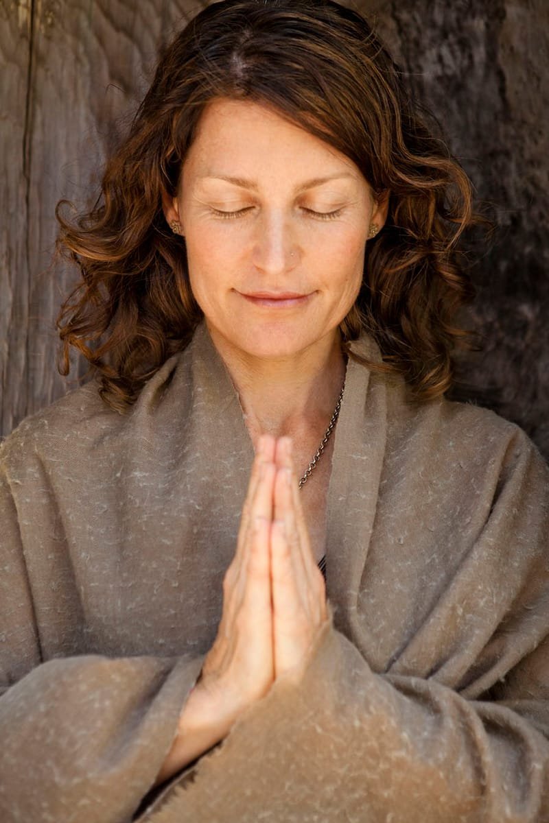 TRUE BODY, TRUE SELF: Radical Presence Through Zen and Yoga