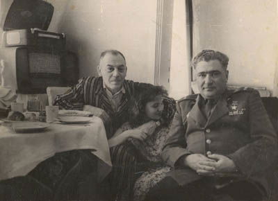 Василий Сталин с дочерью Надей. 1960. г.Пятигорск.