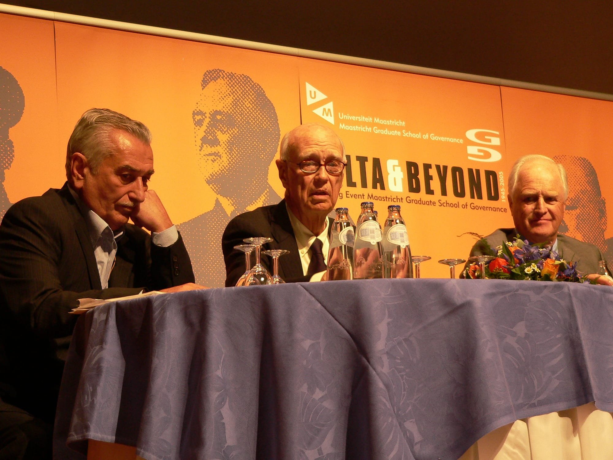 У.Черчилль, К.Рузвельт и Е.Джугашвили на конференции "Yalta and Beyond" в г.Маастрихт.2005 год.