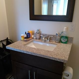 (MEDIUM) BATHROOM DEEP CLEANING $44.99 AND UP (DEPENDING ON DIRT LEVEL)
