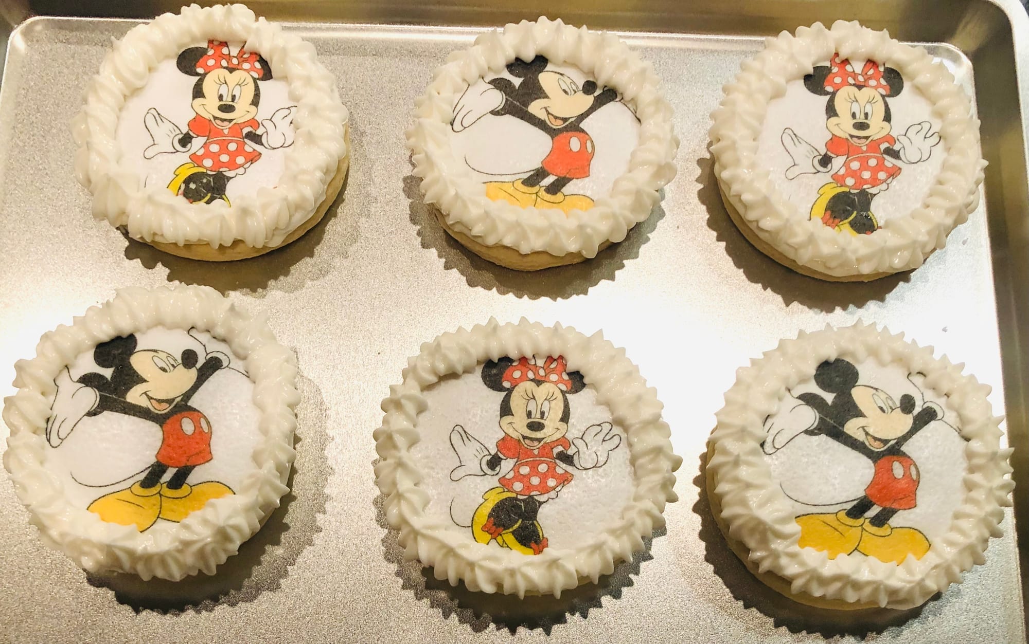 Mickey Mouse & Minnie Mouse Sugar Cookies