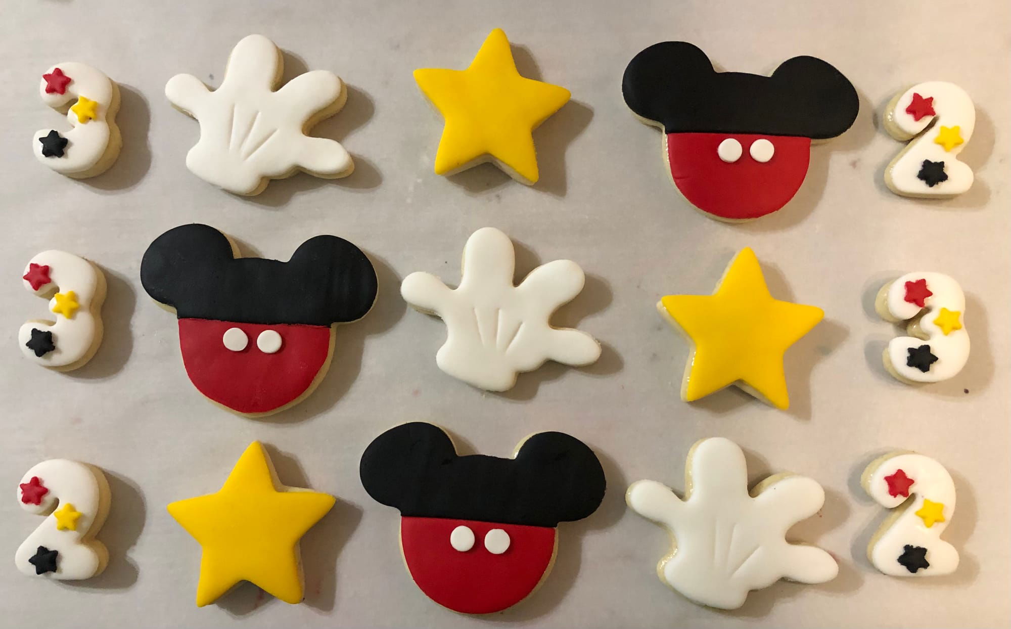 Mickey Mouse Fondant Cookies