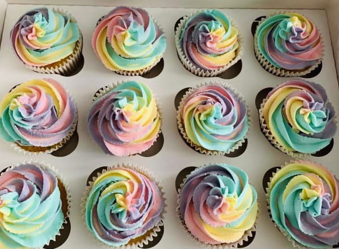 Vanilla Cupcakes With Rainbow Swirl Buttercream Frosting