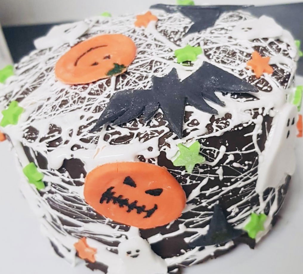 2 Layer Chocolate Halloween Cake With Buttercream Frosting and Marshmallow Fluff with Matching Cupcakes