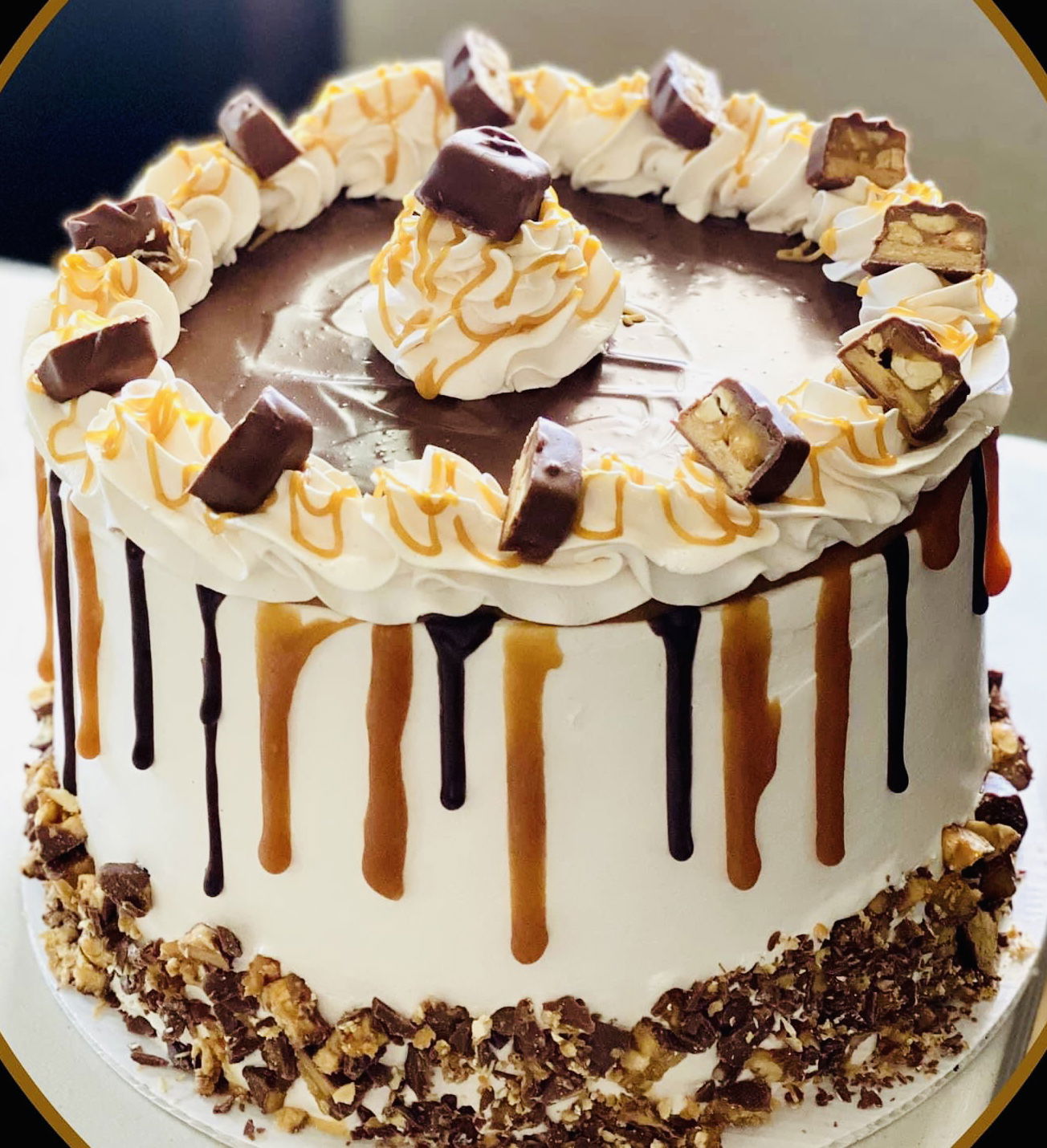 2 Layer Snickers Bar Cake with Buttercream Frosting - Cabbit Cakes