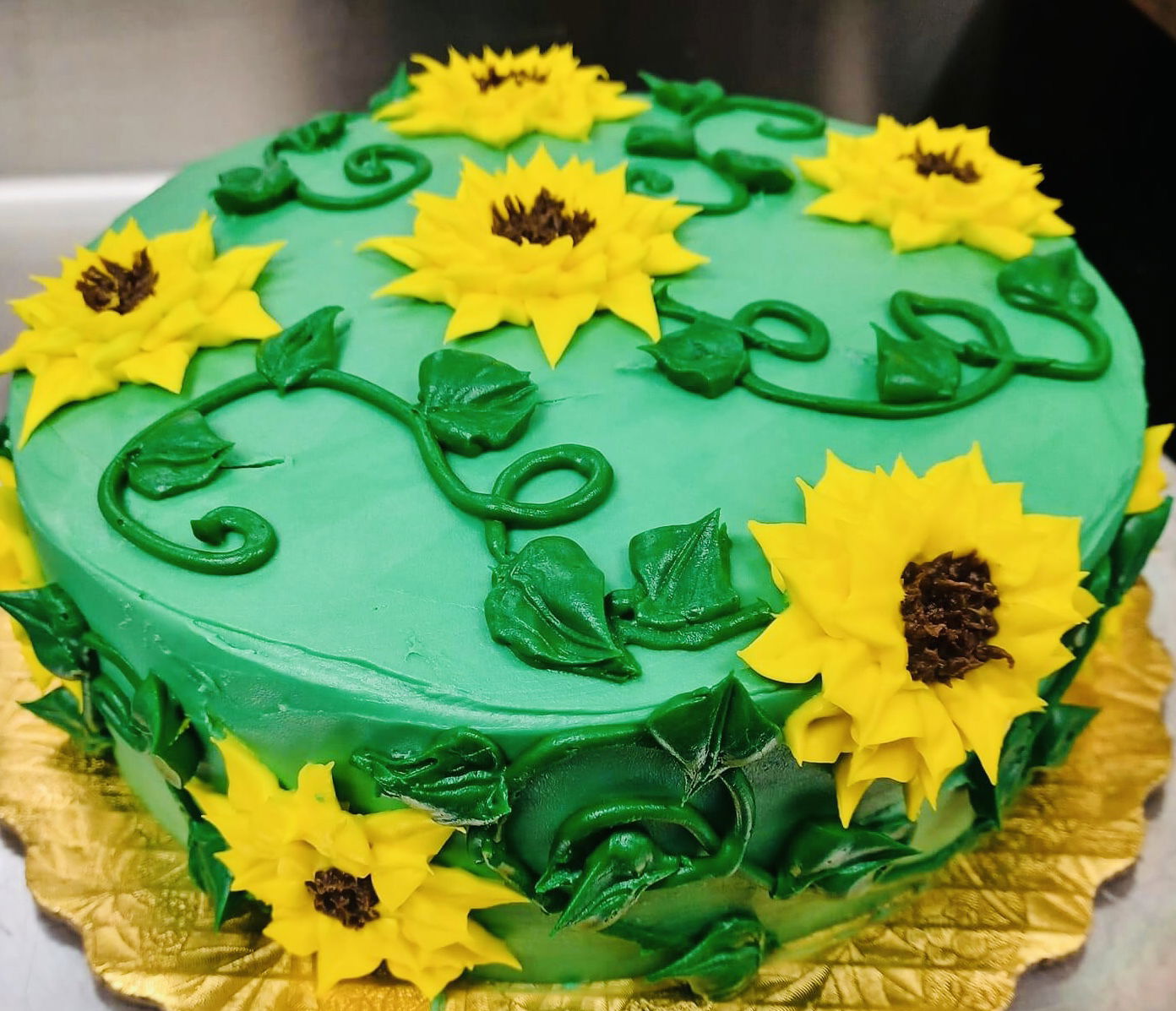 2 Layer Vanilla Sunflower Cake With Buttercream Frosting