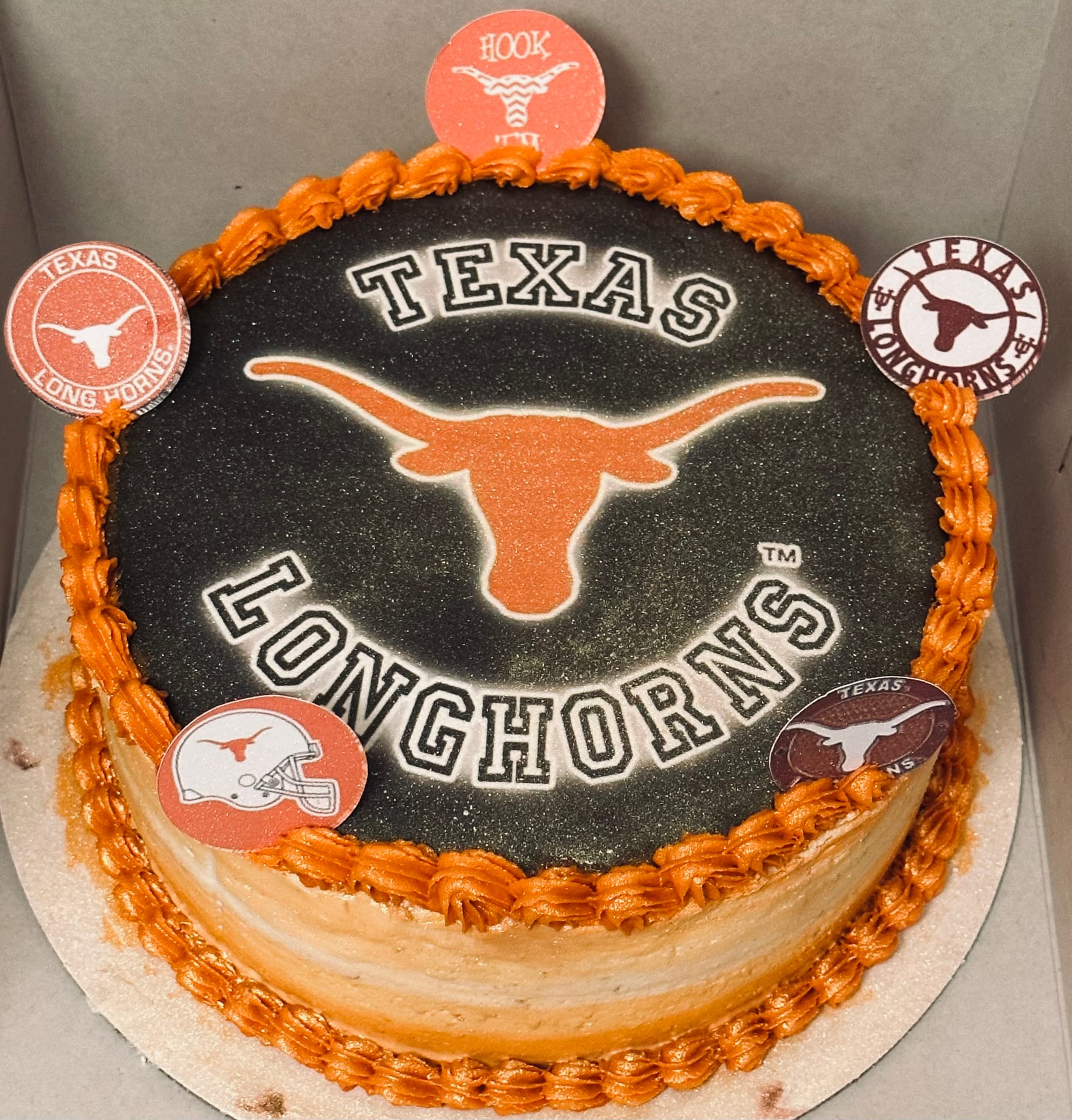 2 Layer Vanilla Texas Longhorns Cake with Buttercream Frosting and