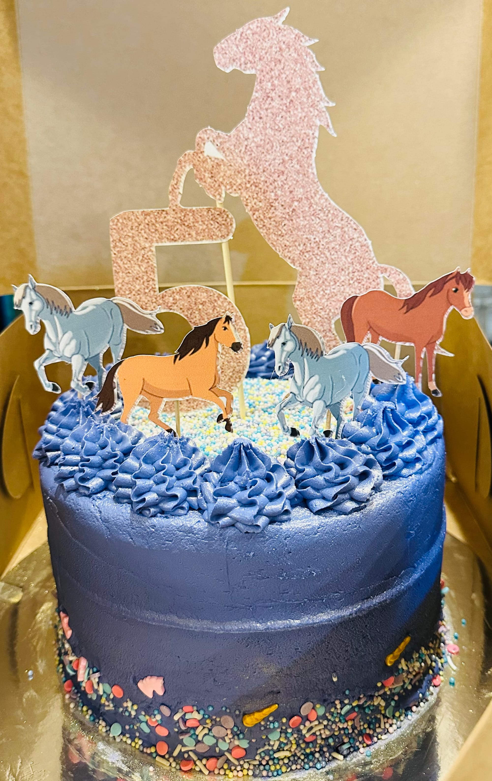 3 Layer Vanilla Horse Cake with Buttercream Frosting