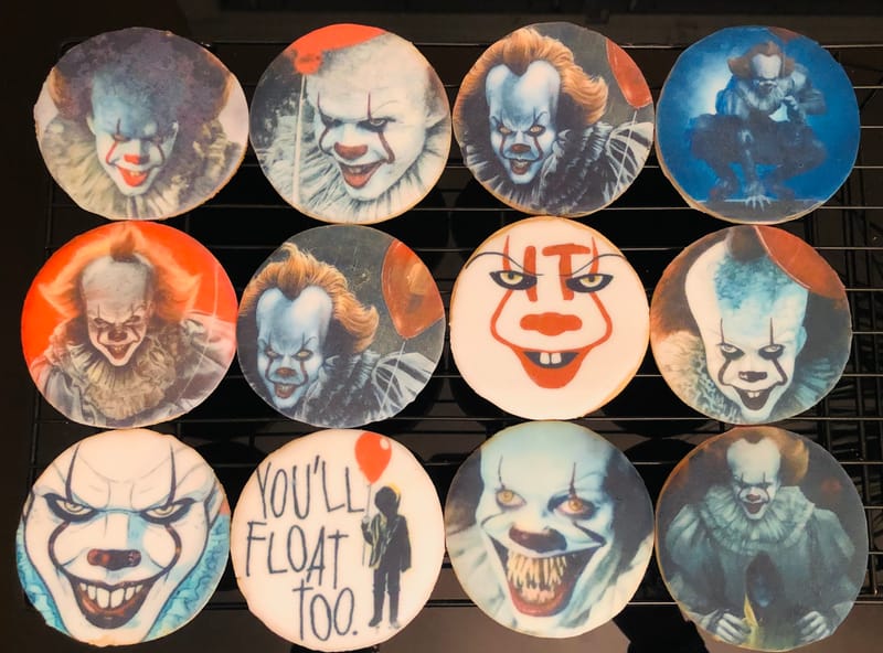 Pennywise IT Sugar Cookies with Royal Icing - Cabbit Cakes