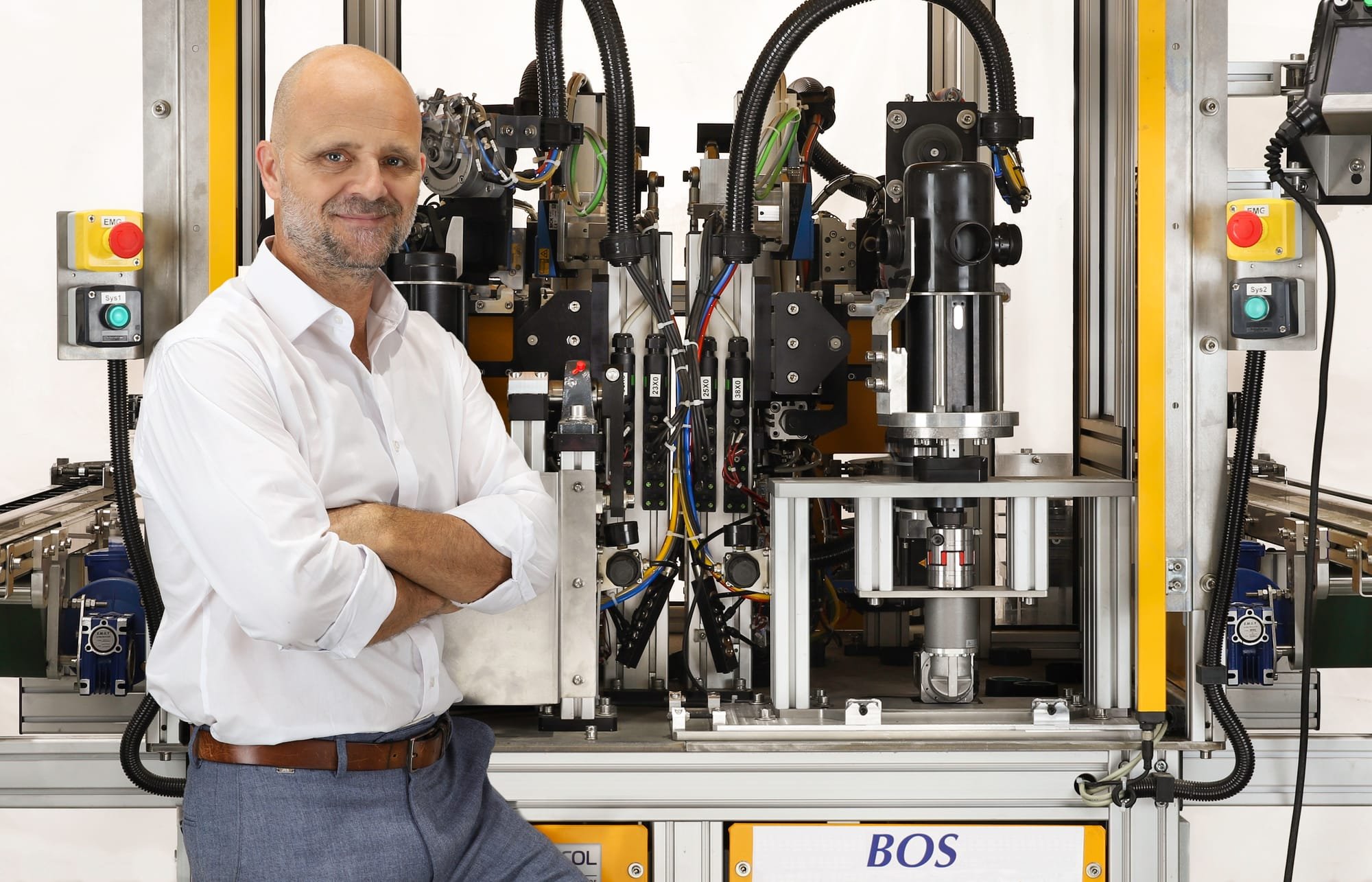 Bos Robotics, המתמחה בפיתוח וייצור מכונות וקווי אוטומציה בהתאמה אישית, מונתה כנציגת ZANCANER, המתמחה במערכות אוטומציה ייעודיות ליצרני גלילים
